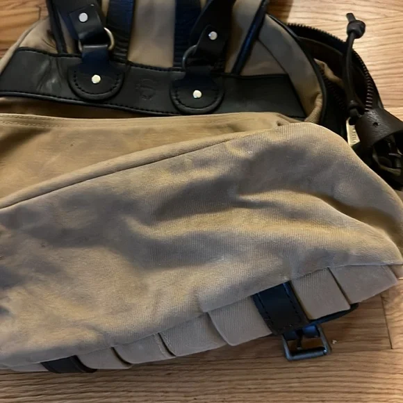 Filson Rugged Twill Rucksack Tan - Picture 12 of 16